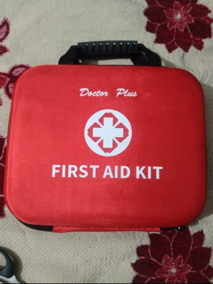 ডক্টর প্লাস – ফার্স্ট এইড কিট